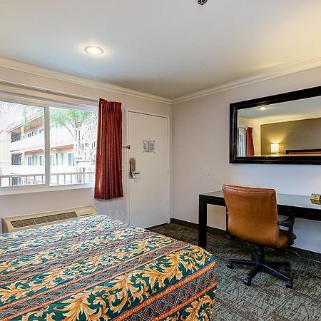 אנהיים Buena Vista Inn מראה חיצוני תמונה